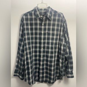Polo Jeans Co. Ralph Lauren Men’s Button Down Shirt. Size Large. Color Green.